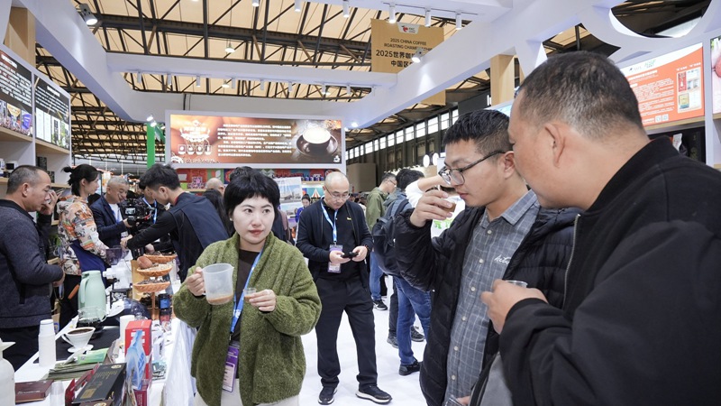 业亮相第二十八届FHC上海环球食品展麻将胡了模拟器试玩海南13家咖啡企(图4) 业亮相第二十八届FHC上海环球食品展麻将胡了模拟器试玩海南13家咖啡企(图4)